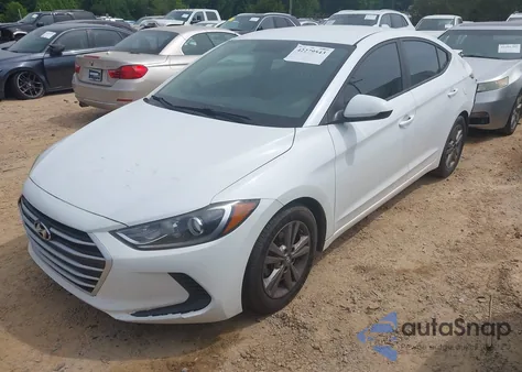 2017 Hyundai Elantra Se из США, поврежденный, VIN 5NPD84LF4HH001930